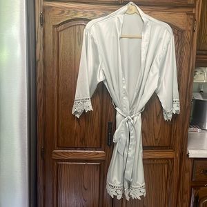 Bridesmaids robe